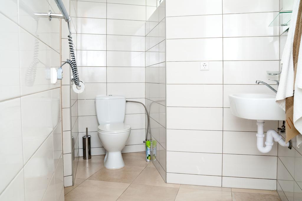 Apartamentai Upe ซเวนตายิ ภายนอก รูปภาพ