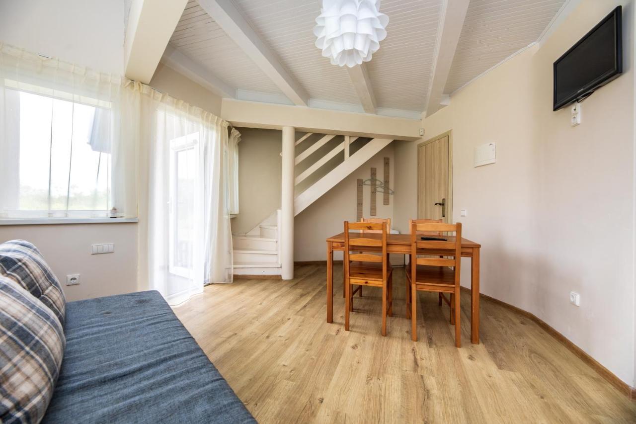 Apartamentai Upe ซเวนตายิ ภายนอก รูปภาพ